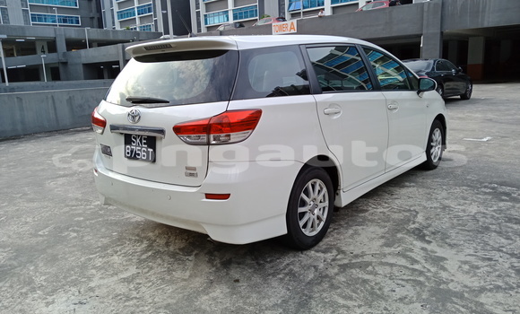 Acheter Occasion Voiture AC Ace Beige à Simbai, Madang
