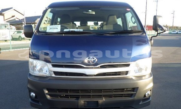 Buy Used Toyota Hiace Blue Car in Port Moresby in National Capital District Buy Used Toyota Hiace Blue Car in Port Moresby in National Capital District
