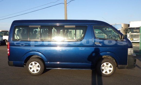 Buy Used Toyota Hiace Blue Car in Port Moresby in National Capital District Buy Used Toyota Hiace Blue Car in Port Moresby in National Capital District