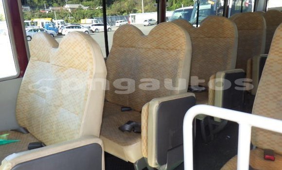 Buy Used Mitsubishi Rosa Red Car in Port Moresby in National Capital District Buy Used Mitsubishi Rosa Red Car in Port Moresby in National Capital District