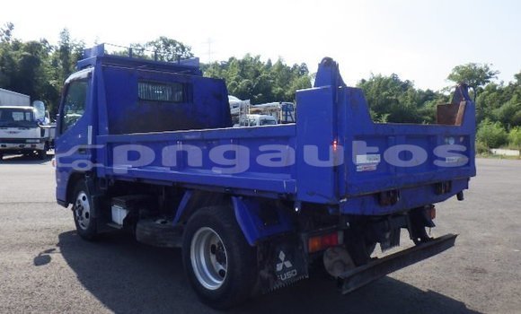 Buy Used Mitsubishi L400 Blue Truck in Port Moresby in National Capital District Buy Used Mitsubishi L400 Blue Truck in Port Moresby in National Capital District