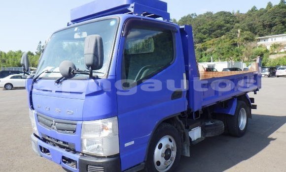 Buy Used Mitsubishi L400 Blue Truck in Port Moresby in National Capital District Buy Used Mitsubishi L400 Blue Truck in Port Moresby in National Capital District