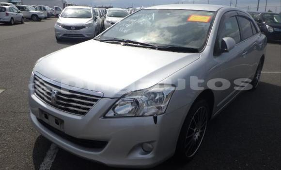 Buy Used Toyota Premio Silver Car in Port Moresby in National Capital District Buy Used Toyota Premio Silver Car in Port Moresby in National Capital District