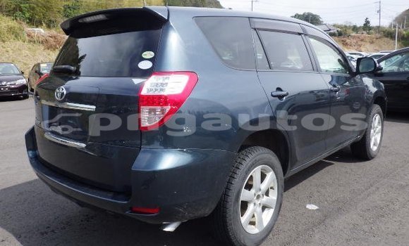 Buy Used Toyota Vanguard Green Car in Port Moresby in National Capital District Buy Used Toyota Vanguard Green Car in Port Moresby in National Capital District