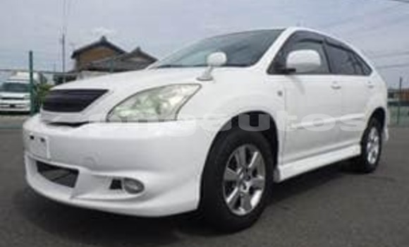 Acheter Occasion Voiture Toyota Harrier Blanc à Port Moresby, National Capital District Acheter Occasion Voiture Toyota Harrier Blanc à Port Moresby, National Capital District