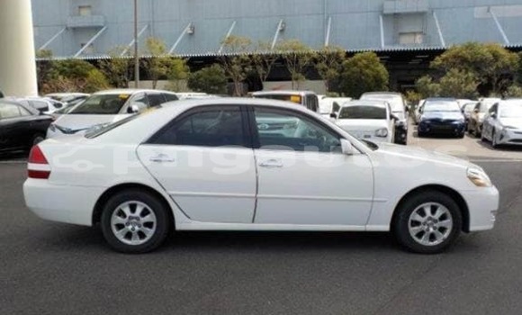 Acheter Occasion Voiture Toyota MarkII Blanc à Port Moresby, National Capital District Acheter Occasion Voiture Toyota MarkII Blanc à Port Moresby, National Capital District