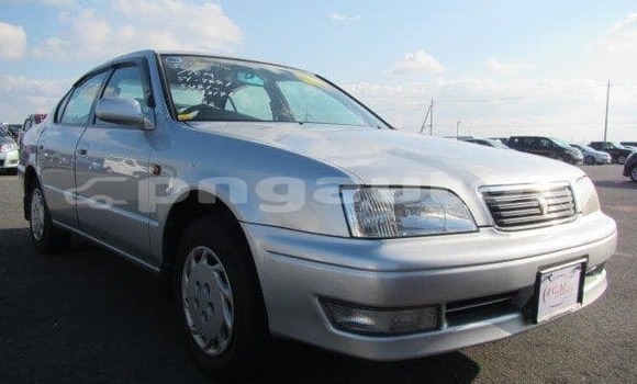 Acheter Occasion Voiture Toyota Camry Gris à Port Moresby, National Capital District Acheter Occasion Voiture Toyota Camry Gris à Port Moresby, National Capital District