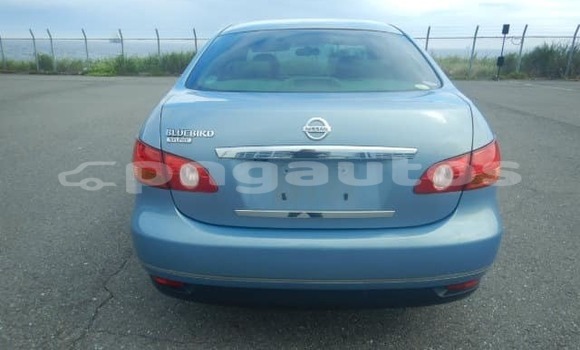 Acheter Occasion Voiture Nissan Bluebird Bleu à Port Moresby, National Capital District Acheter Occasion Voiture Nissan Bluebird Bleu à Port Moresby, National Capital District
