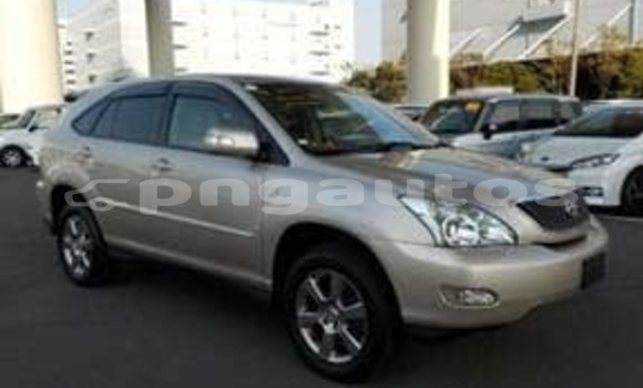 Acheter Occasion Voiture Toyota Harrier Beige à Port Moresby, National Capital District Acheter Occasion Voiture Toyota Harrier Beige à Port Moresby, National Capital District