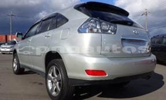 Acheter Occasion Voiture Toyota Harrier Gris à Port Moresby, National Capital District Acheter Occasion Voiture Toyota Harrier Gris à Port Moresby, National Capital District