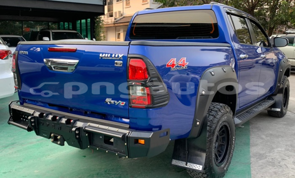 Buy Used Toyota Hilux Blue Car in Madang in Madang Buy Used Toyota Hilux Blue Car in Madang in Madang