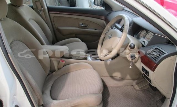 Buy Used Nissan Bluebird Sylphy White Car in Port Moresby in National Capital District Buy Used Nissan Bluebird Sylphy White Car in Port Moresby in National Capital District