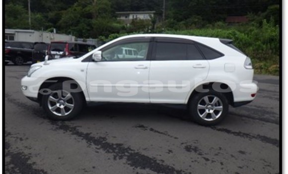 Buy New Toyota Harrier White Car in Port Moresby in National Capital District Buy New Toyota Harrier White Car in Port Moresby in National Capital District