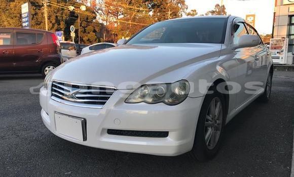 Buy Import Toyota Mark X White Car in Port Moresby in National Capital District