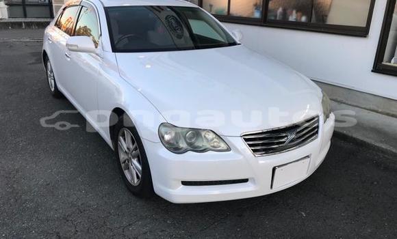 Buy Import Toyota Mark X White Car in Port Moresby in National Capital District Buy Import Toyota Mark X White Car in Port Moresby in National Capital District