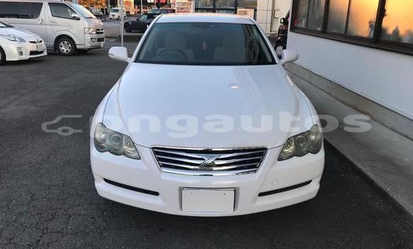 Buy Import Toyota Mark X White Car in Port Moresby in National Capital District Buy Import Toyota Mark X White Car in Port Moresby in National Capital District