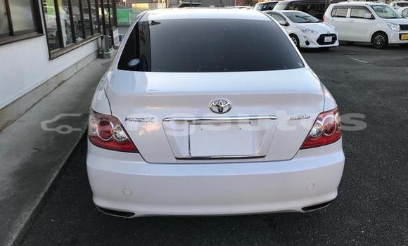 Buy Import Toyota Mark X White Car in Port Moresby in National Capital District Buy Import Toyota Mark X White Car in Port Moresby in National Capital District