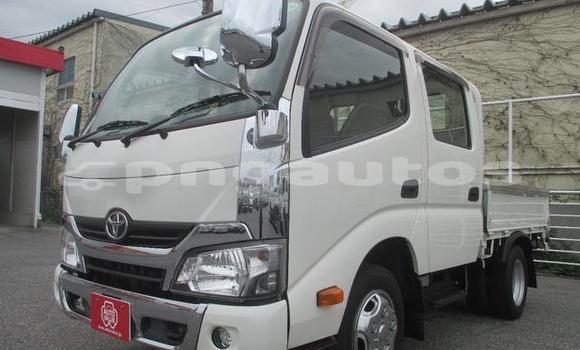 Buy Used Toyota Dyna White Car in Lae in Morobe