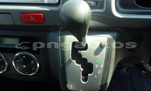 Buy Used Toyota Hiace White Car in Port Moresby in National Capital District Buy Used Toyota Hiace White Car in Port Moresby in National Capital District