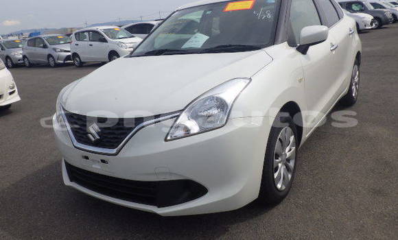 Buy Used Suzuki Baleno White Car in Port Moresby in National Capital District Buy Used Suzuki Baleno White Car in Port Moresby in National Capital District