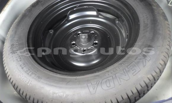 Buy Used Honda CRV White Car in Port Moresby in National Capital District Buy Used Honda CRV White Car in Port Moresby in National Capital District