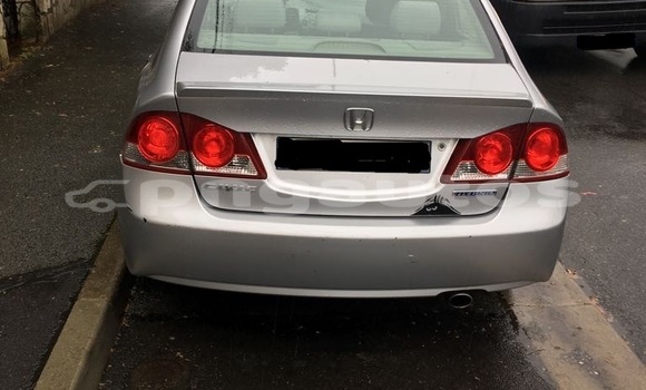 Buy Used Honda Civic Silver Car in Aiamback in Western (Fly) Buy Used Honda Civic Silver Car in Aiamback in Western (Fly)