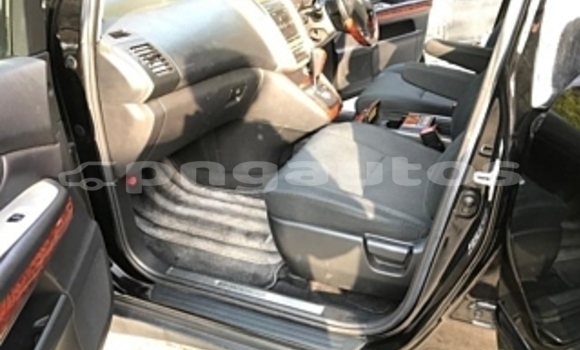 Buy Used Toyota Harrier Black Car in Port Moresby in National Capital District Buy Used Toyota Harrier Black Car in Port Moresby in National Capital District