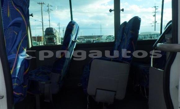 Buy Used Hudson Super Six White Car in Lae in Morobe Buy Used Hudson Super Six White Car in Lae in Morobe