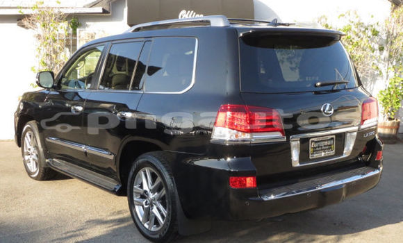 Buy Used Lexus LX 570 Black Car in Aiamback in Western (Fly) Buy Used Lexus LX 570 Black Car in Aiamback in Western (Fly)