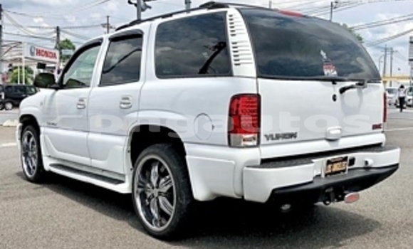 Buy Used GMC Yukon White Car in Port Moresby in National Capital District Buy Used GMC Yukon White Car in Port Moresby in National Capital District