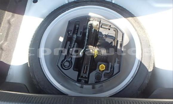 Buy Used Peugeot 207 White Car in Port Moresby in National Capital District Buy Used Peugeot 207 White Car in Port Moresby in National Capital District