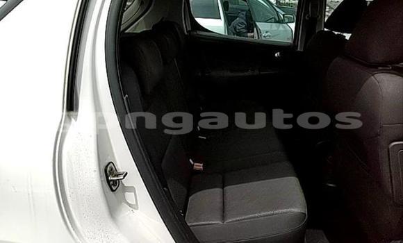 Buy Used Peugeot 207 White Car in Port Moresby in National Capital District Buy Used Peugeot 207 White Car in Port Moresby in National Capital District
