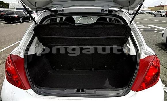 Buy Used Peugeot 207 White Car in Port Moresby in National Capital District Buy Used Peugeot 207 White Car in Port Moresby in National Capital District