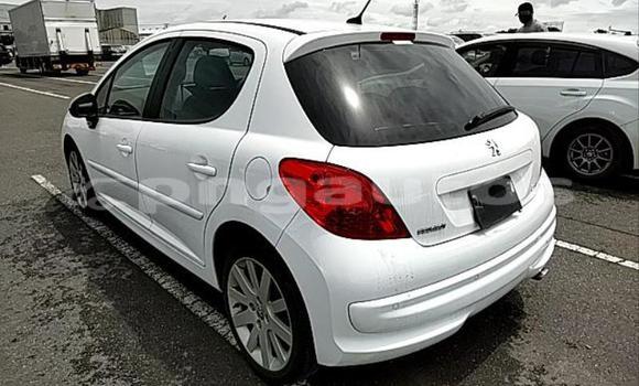 Buy Used Peugeot 207 White Car in Port Moresby in National Capital District Buy Used Peugeot 207 White Car in Port Moresby in National Capital District