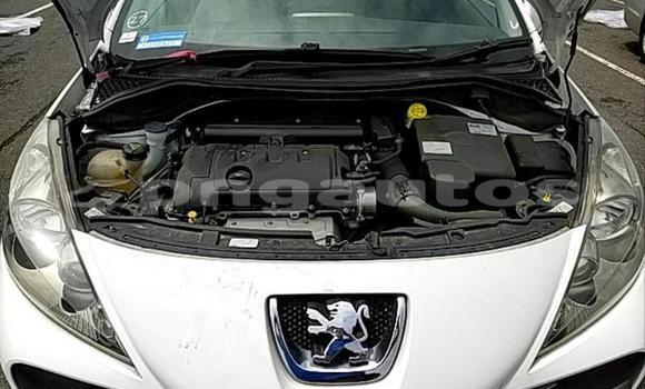 Buy Used Peugeot 207 White Car in Port Moresby in National Capital District Buy Used Peugeot 207 White Car in Port Moresby in National Capital District