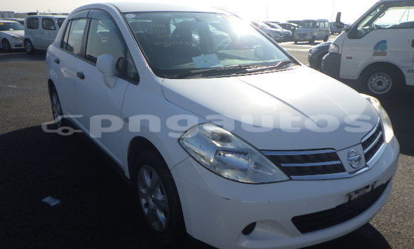 Buy Used Nissan Tiida White Car in Lae in Morobe Buy Used Nissan Tiida White Car in Lae in Morobe