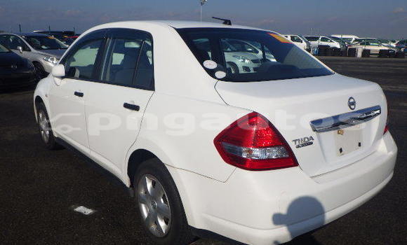 Buy Used Nissan Tiida White Car in Lae in Morobe Buy Used Nissan Tiida White Car in Lae in Morobe