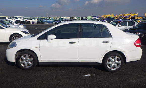 Buy Used Nissan Tiida White Car in Lae in Morobe Buy Used Nissan Tiida White Car in Lae in Morobe