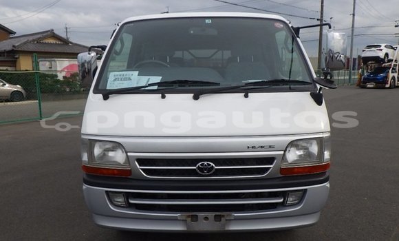 Buy Used Toyota Hiace White Car in Port Moresby in National Capital District Buy Used Toyota Hiace White Car in Port Moresby in National Capital District