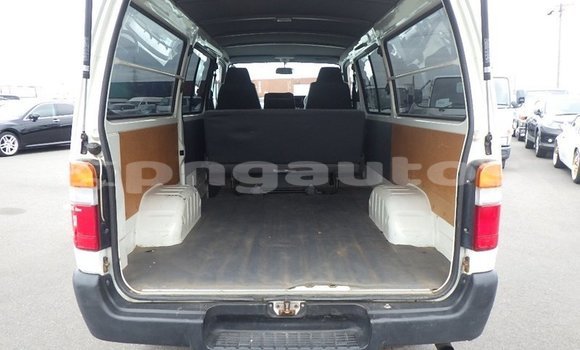 Buy Used Toyota Hiace White Car in Port Moresby in National Capital District Buy Used Toyota Hiace White Car in Port Moresby in National Capital District