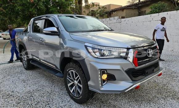 Buy Used Toyota Hiluxe VIGO Silver Car in Port Moresby in National Capital District Buy Used Toyota Hiluxe VIGO Silver Car in Port Moresby in National Capital District