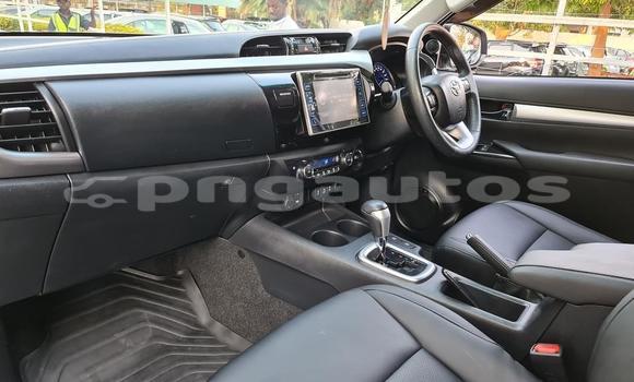 Buy Used Toyota Hiluxe VIGO Silver Car in Port Moresby in National Capital District Buy Used Toyota Hiluxe VIGO Silver Car in Port Moresby in National Capital District