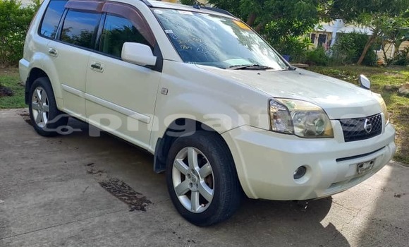 Buy Used Nissan X–Trail White Car in Port Moresby in National Capital District Buy Used Nissan X–Trail White Car in Port Moresby in National Capital District