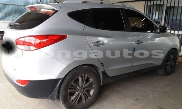 Buy Used Hyundai Tucson Silver Car in Port Moresby in National Capital District Buy Used Hyundai Tucson Silver Car in Port Moresby in National Capital District