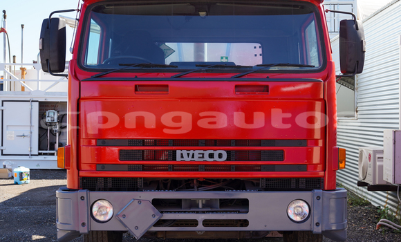 Buy Used Iveco Cargo Red Truck in Port Moresby in National Capital District Buy Used Iveco Cargo Red Truck in Port Moresby in National Capital District