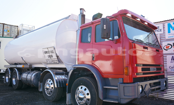 Buy Used Iveco Cargo Red Truck in Port Moresby in National Capital District Buy Used Iveco Cargo Red Truck in Port Moresby in National Capital District