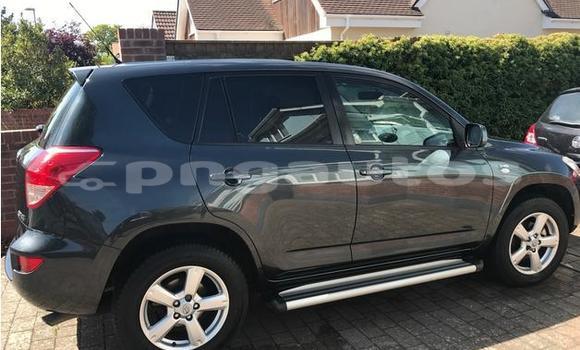 Buy Used Toyota RAV4 Black Car in Karkar in Madang Buy Used Toyota RAV4 Black Car in Karkar in Madang