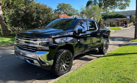 Buy Used DAF CF Black Truck in Lae in Morobe