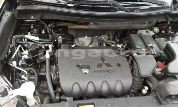 Buy Import Mitsubishi Outlander Black Car in Import - Dubai in Enga