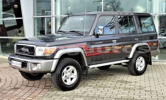 Buy Import Toyota Land Cruiser Other Car in Port Moresby in National Capital District